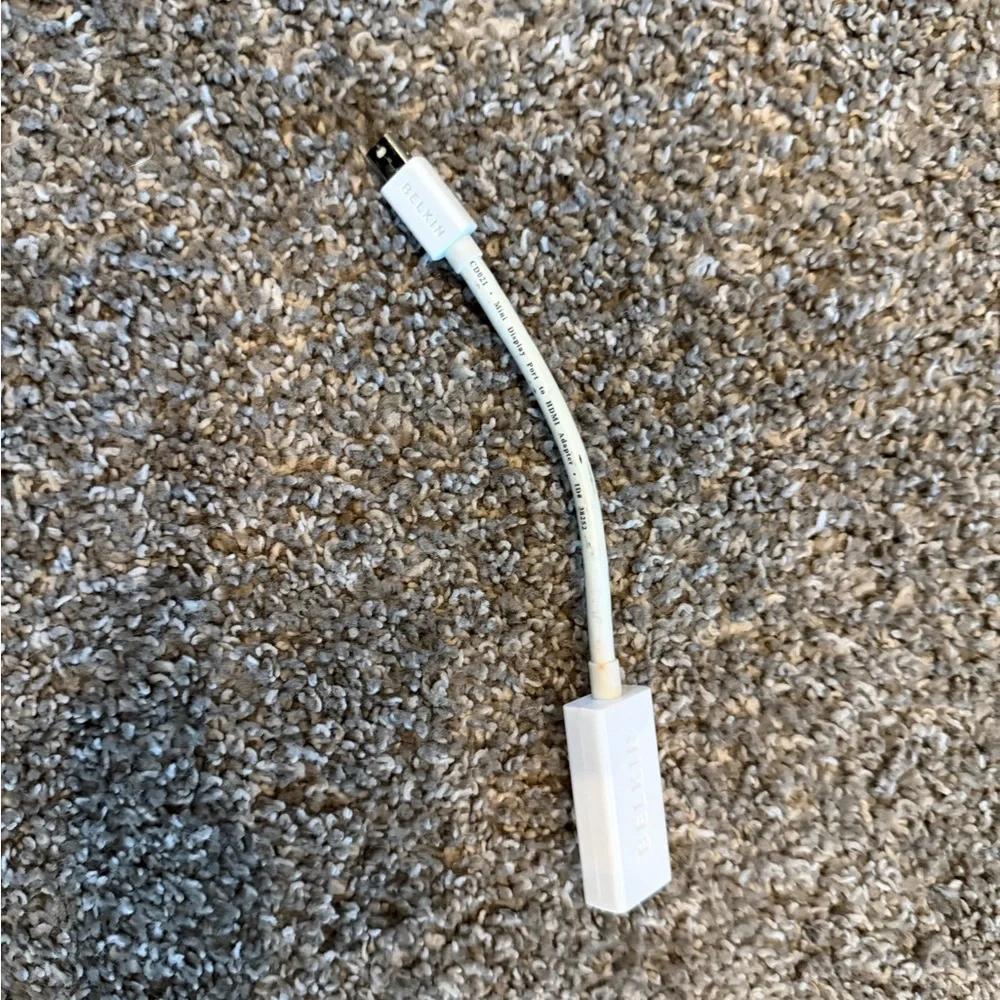 Belkin White Connectivity Cable mini display port to hdmi adapter